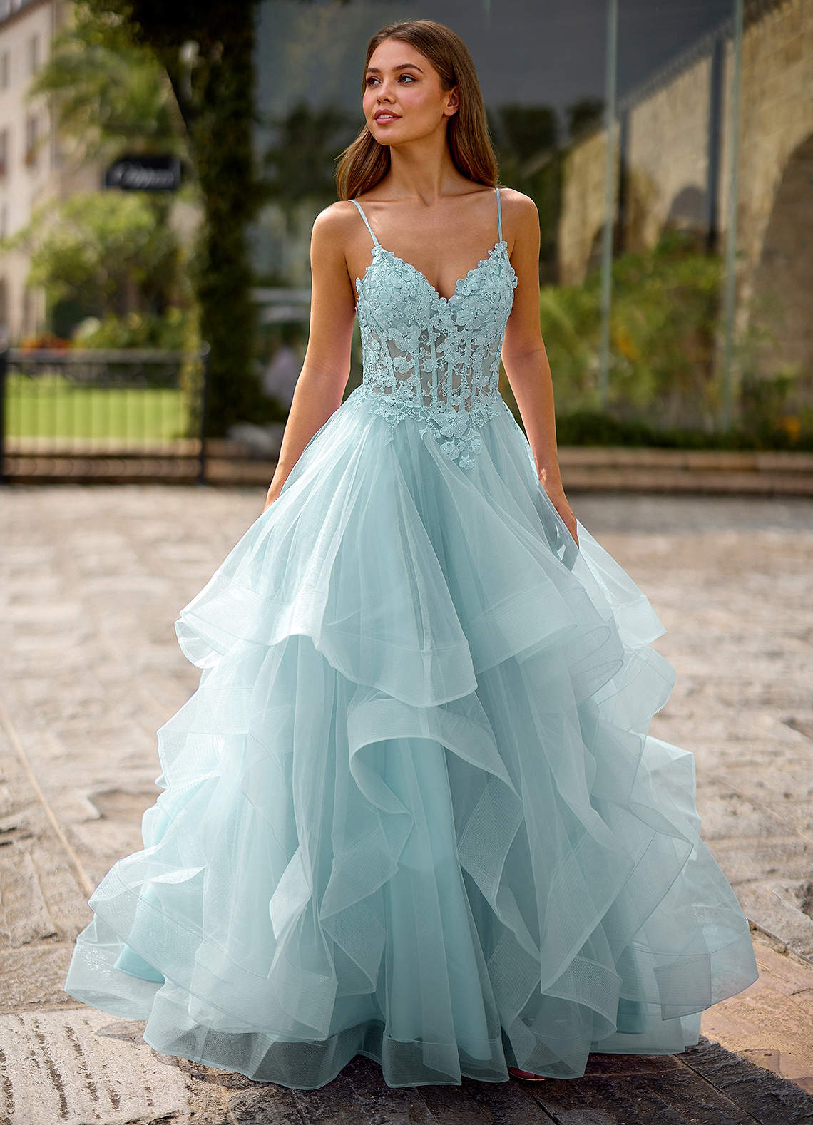 Spitze Ball Gown Sweetheart Lace Tulle Evening Dress in Blue