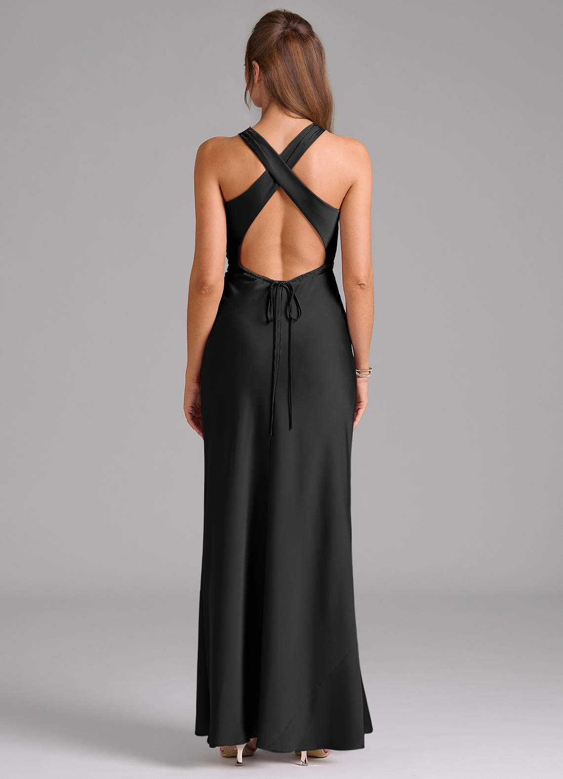 Evadne Sheath Scoop-Neck Stretch Satin Bridesmaid Dress in black