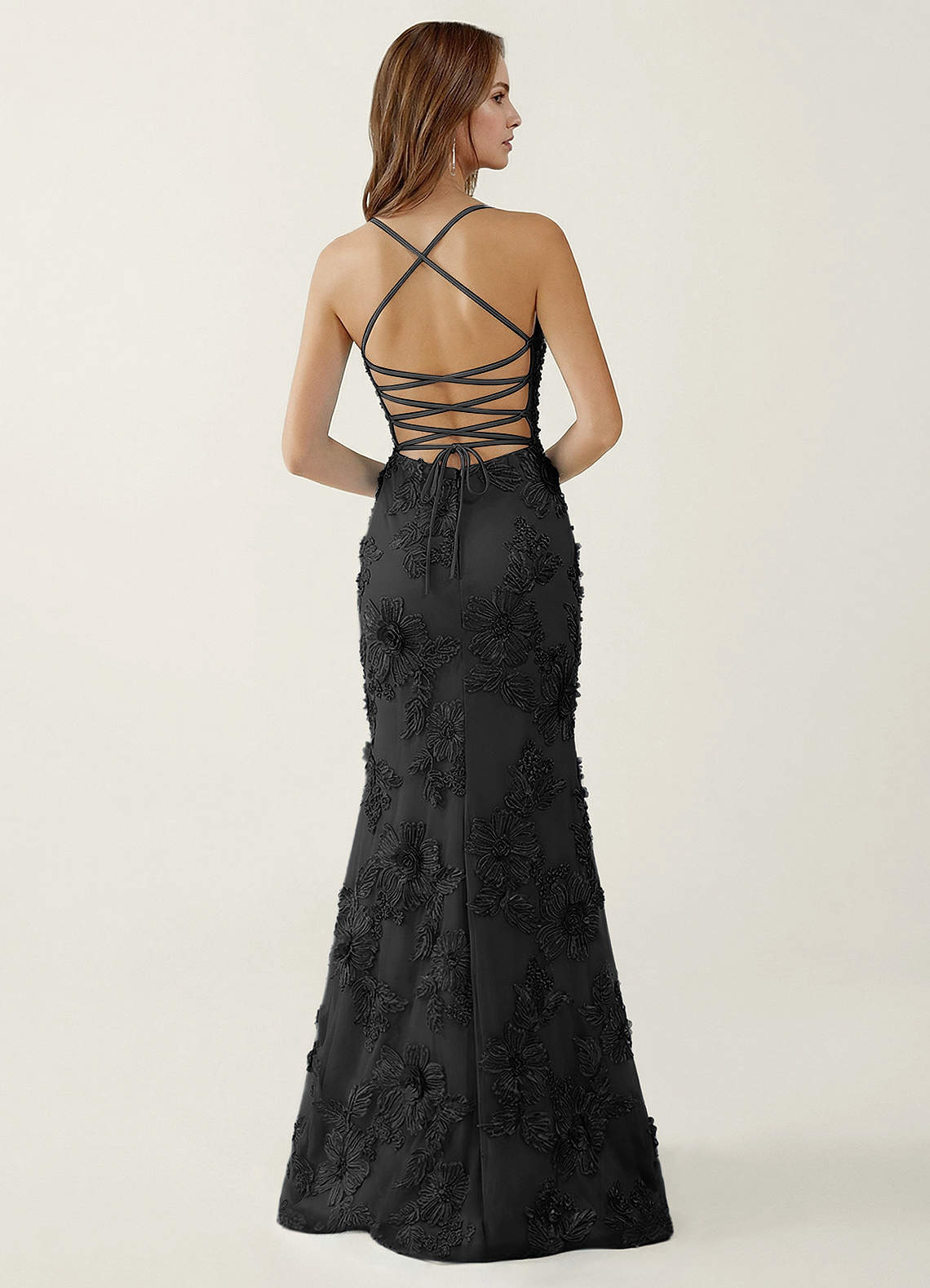 Bellatrix Mermaid Spaghetti-Strap Stretch Lace Evening Dress in black