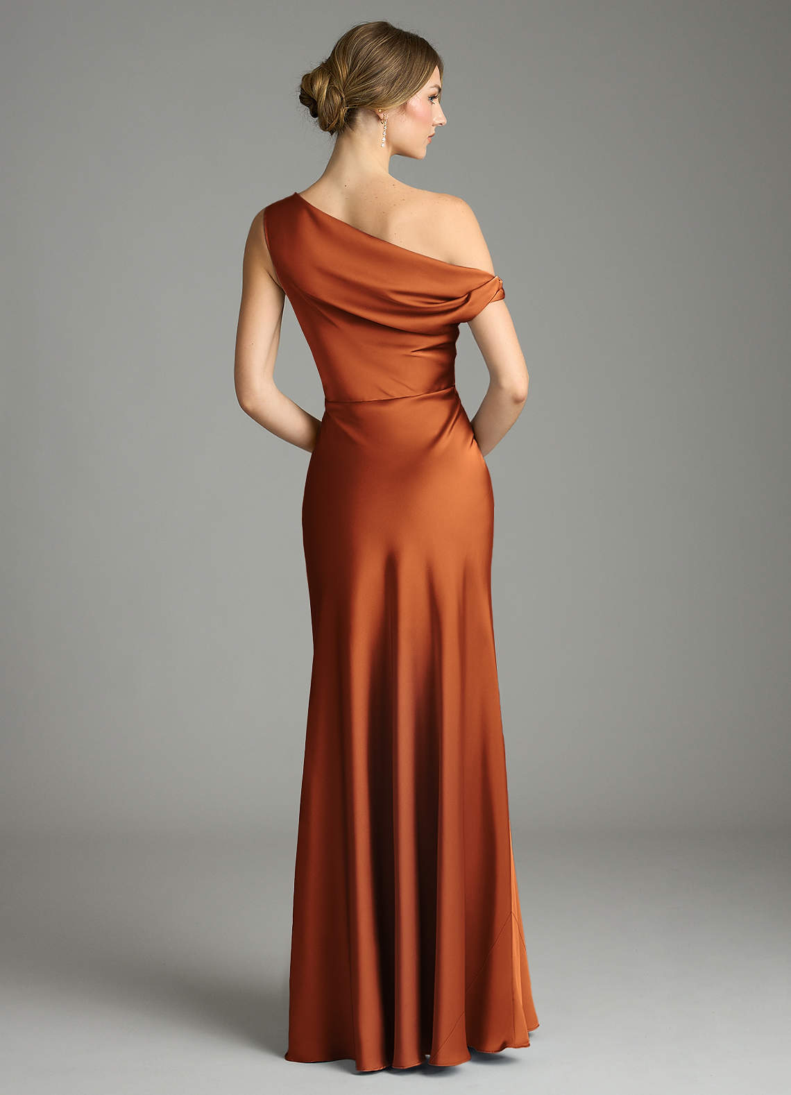 Emerson Mermaid One-Shoulder Stretch Satin Bridesmaid Dress in Cinnamon