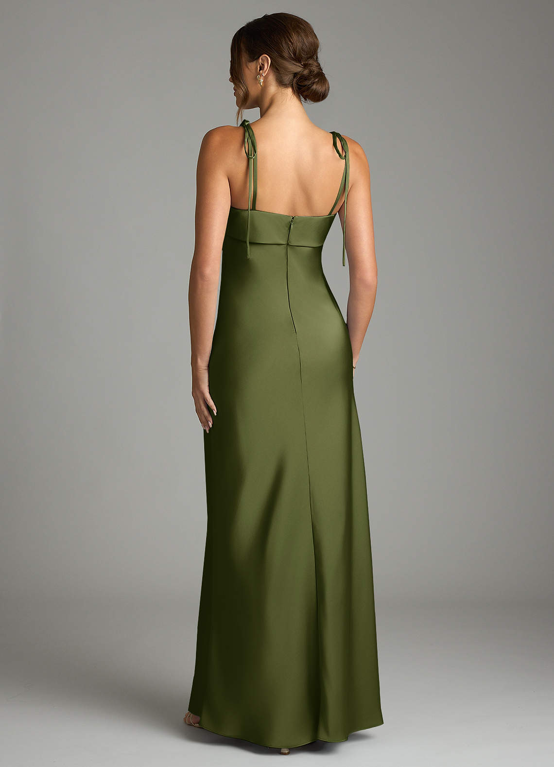 Ellia Sheath Straight-Neck Stretch Satin Bridesmaid Dress