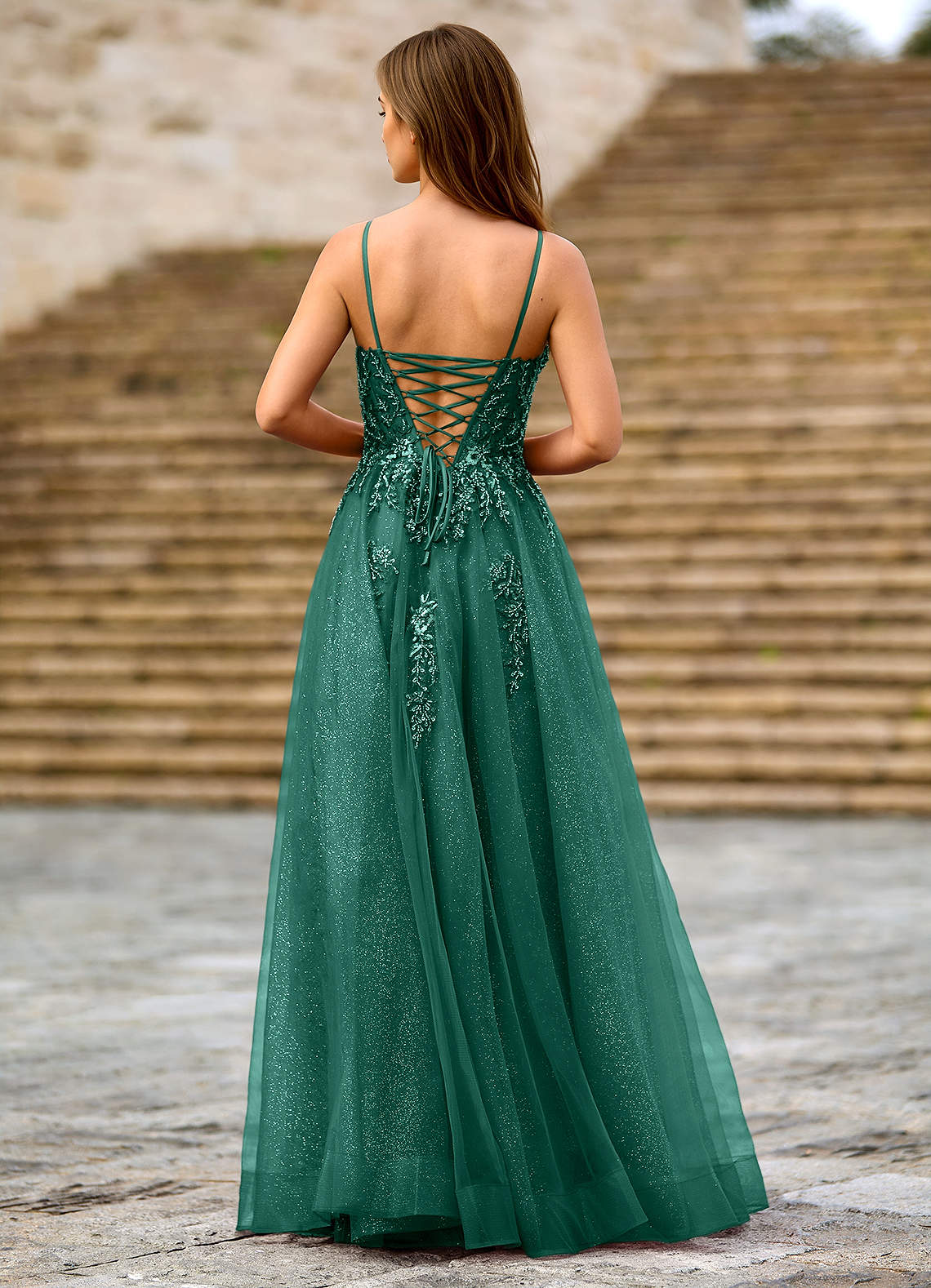 Milliener A-Line V-Neck Tulle Evening Dress in Dark Green