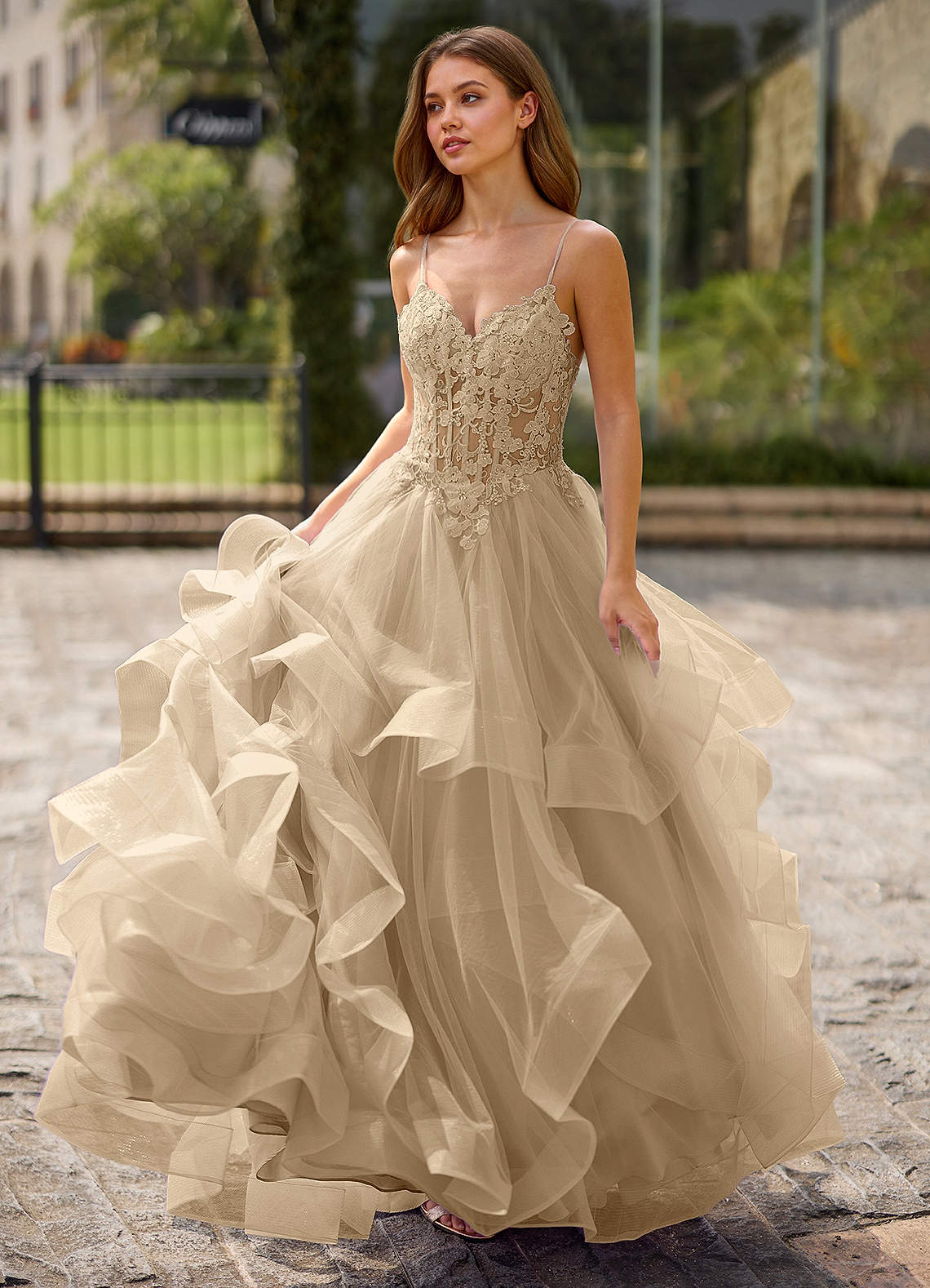 Spitze Ball Gown Sweetheart Lace Tulle Evening Dress in candy pink