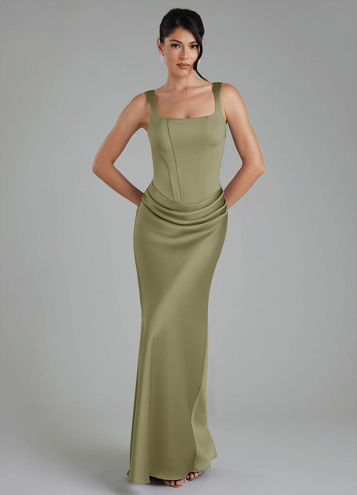 Etta Mermaid Square-Neck Stretch Satin Bridesmaid Dress in Pistachio