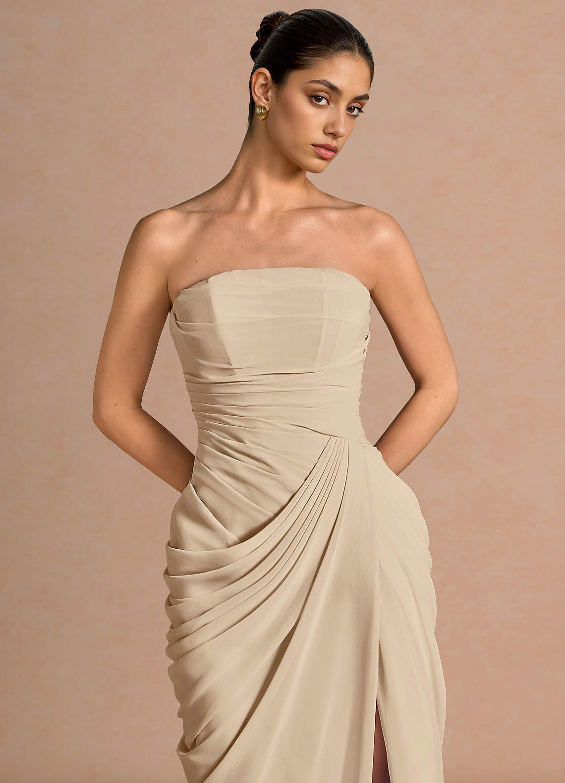 Kaavia Column Pleated Chiffon Maxi Evening Dress in Champagne