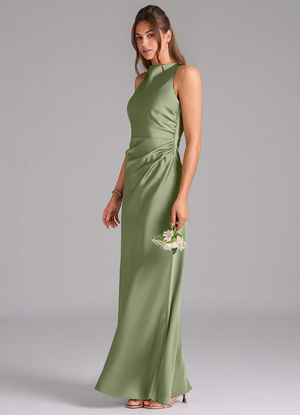Evadne Sheath Scoop-Neck Stretch Satin Bridesmaid Dress in Pistachio