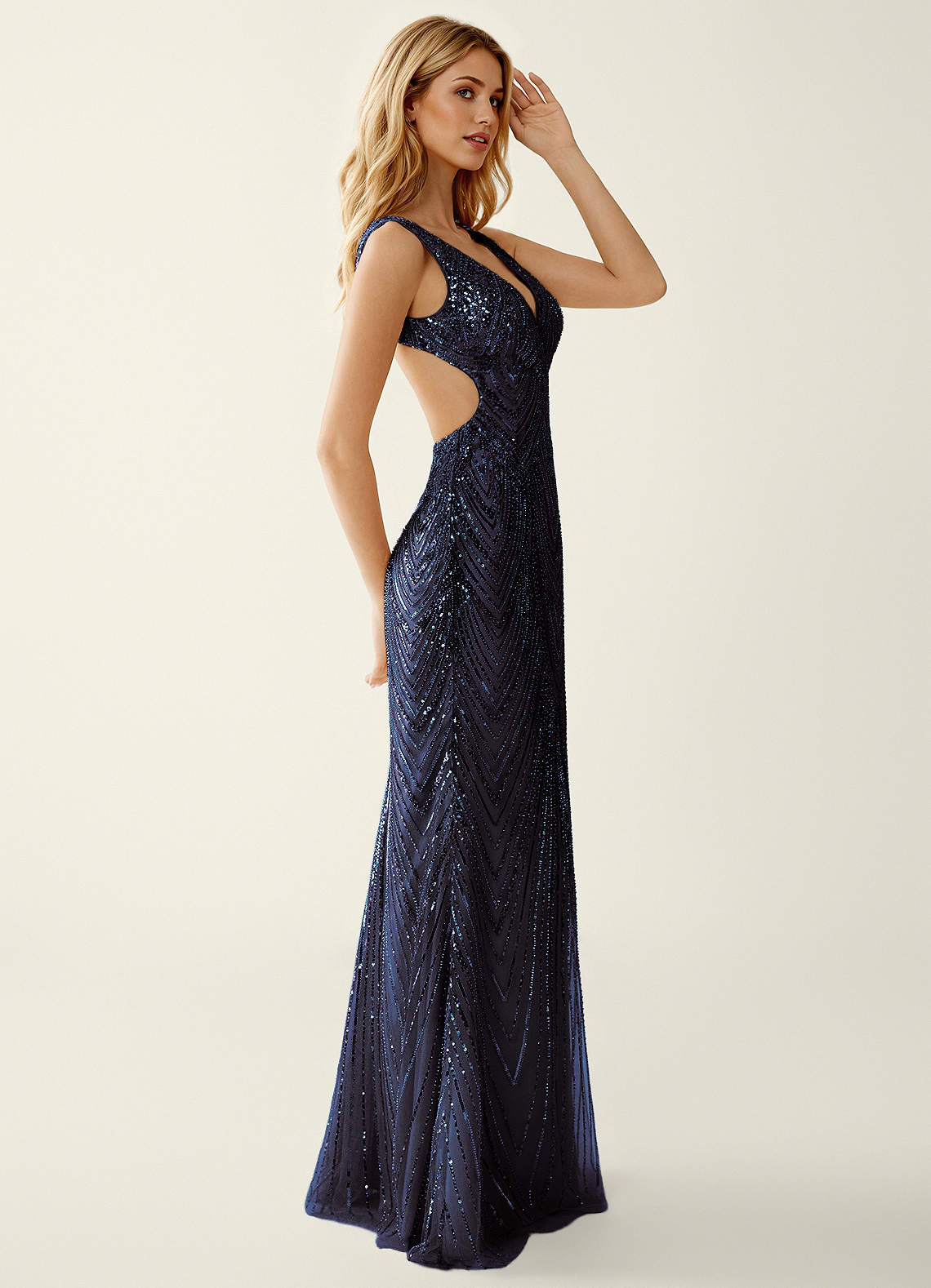 Hazelen Plunging V-Neck Chevron Sequin Tulle Evening Dress in Solid Navy