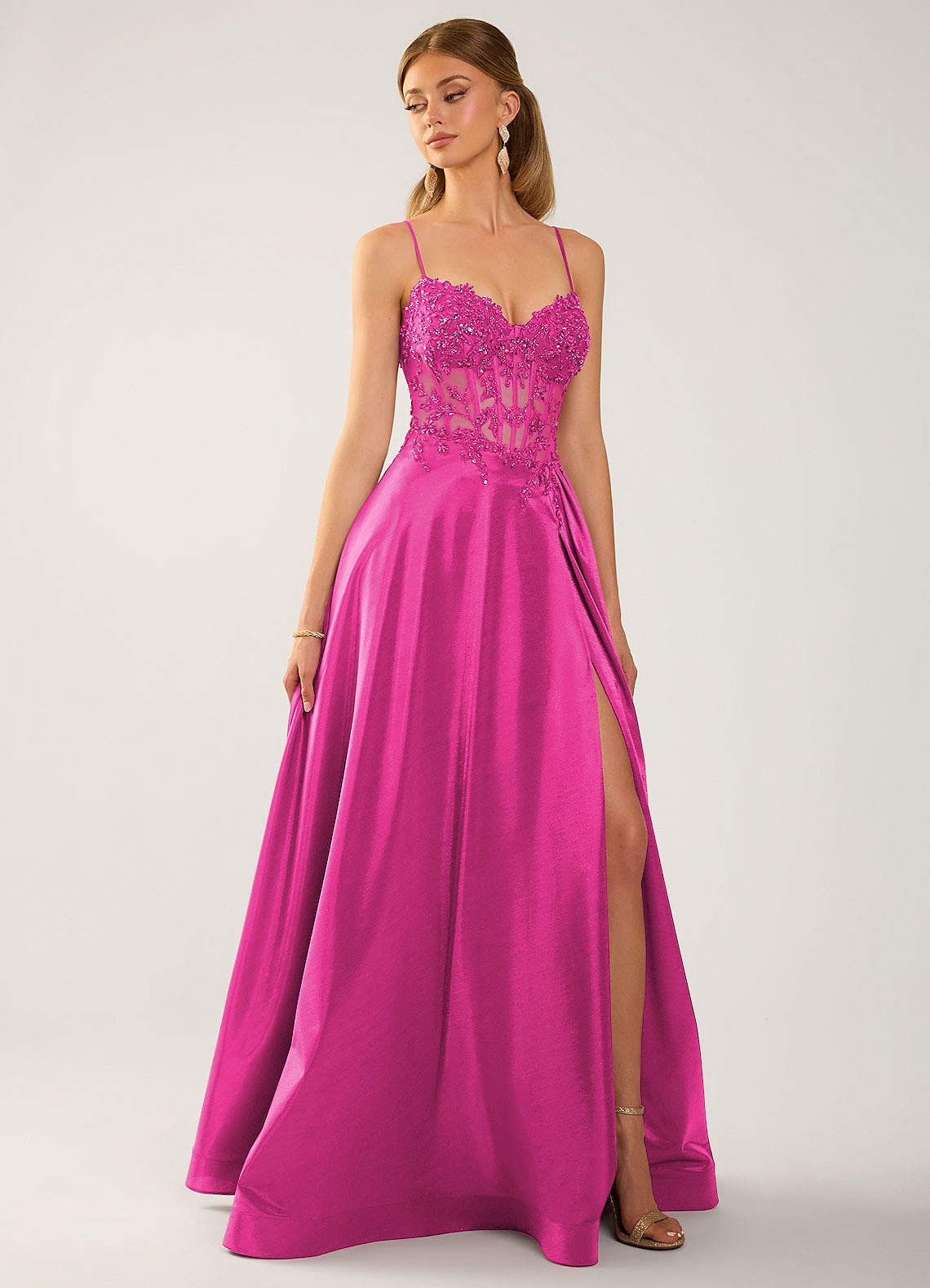 Isoldemark A-Line Sweetheart Satin Evening Dress in Rose Red