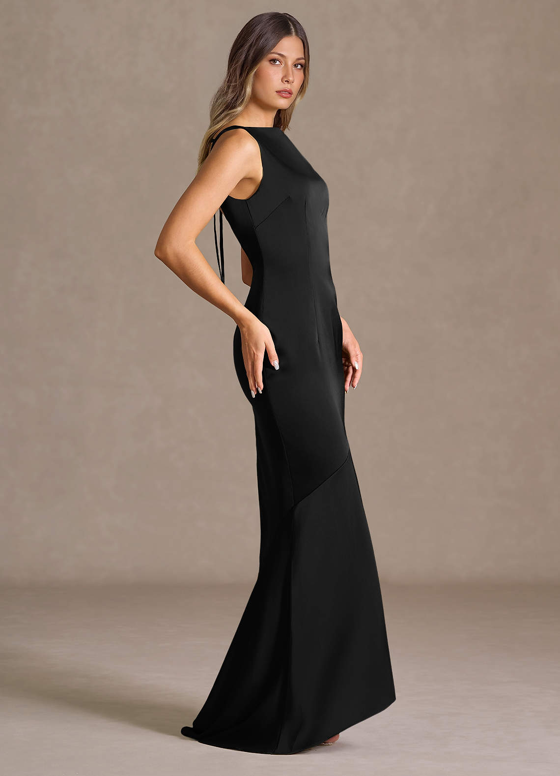 Wynne Mermaid Shoulder-Scarf Stretch Satin Evening Dress in black