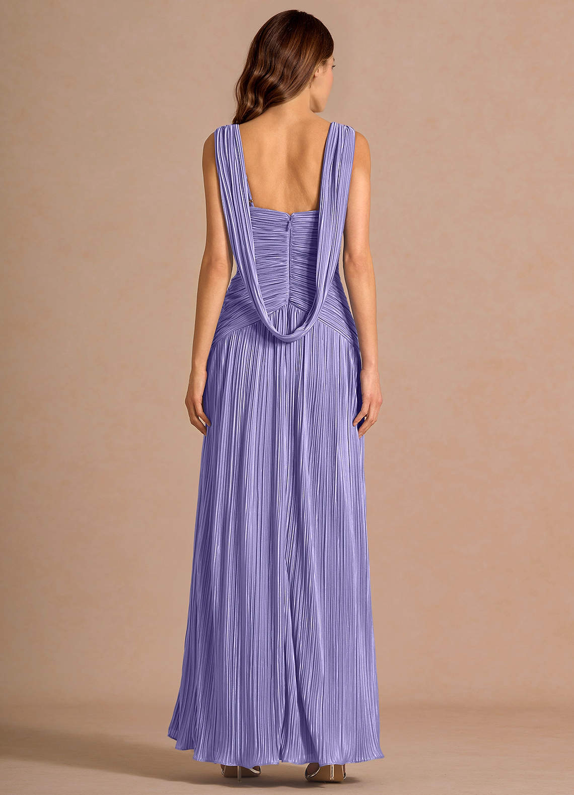 Quellia Sheath V-Neck Stretch Knit Wedding Guest Dress in Purple