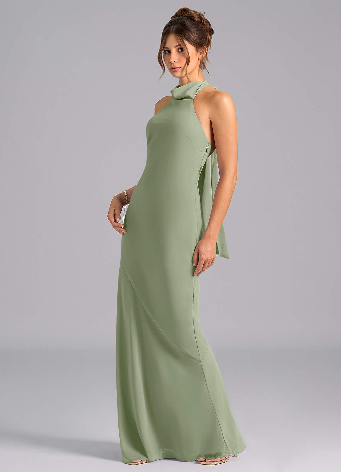 Velli Mermaid Halter Chiffon Bridesmaid Dress in Pistachio