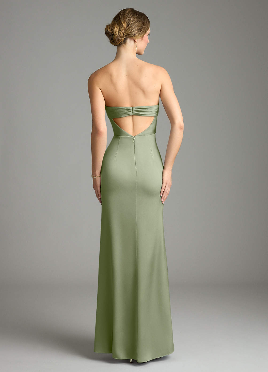 Leonis Mermaid Cowl-Neck Stretch Satin Bridesmaid Dress in Pistachio