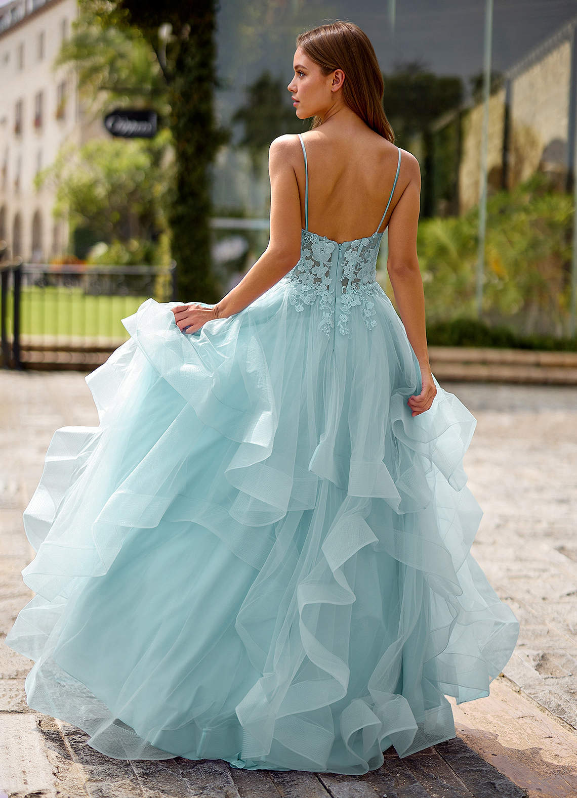 Spitze Ball Gown Sweetheart Lace Tulle Evening Dress in Blue