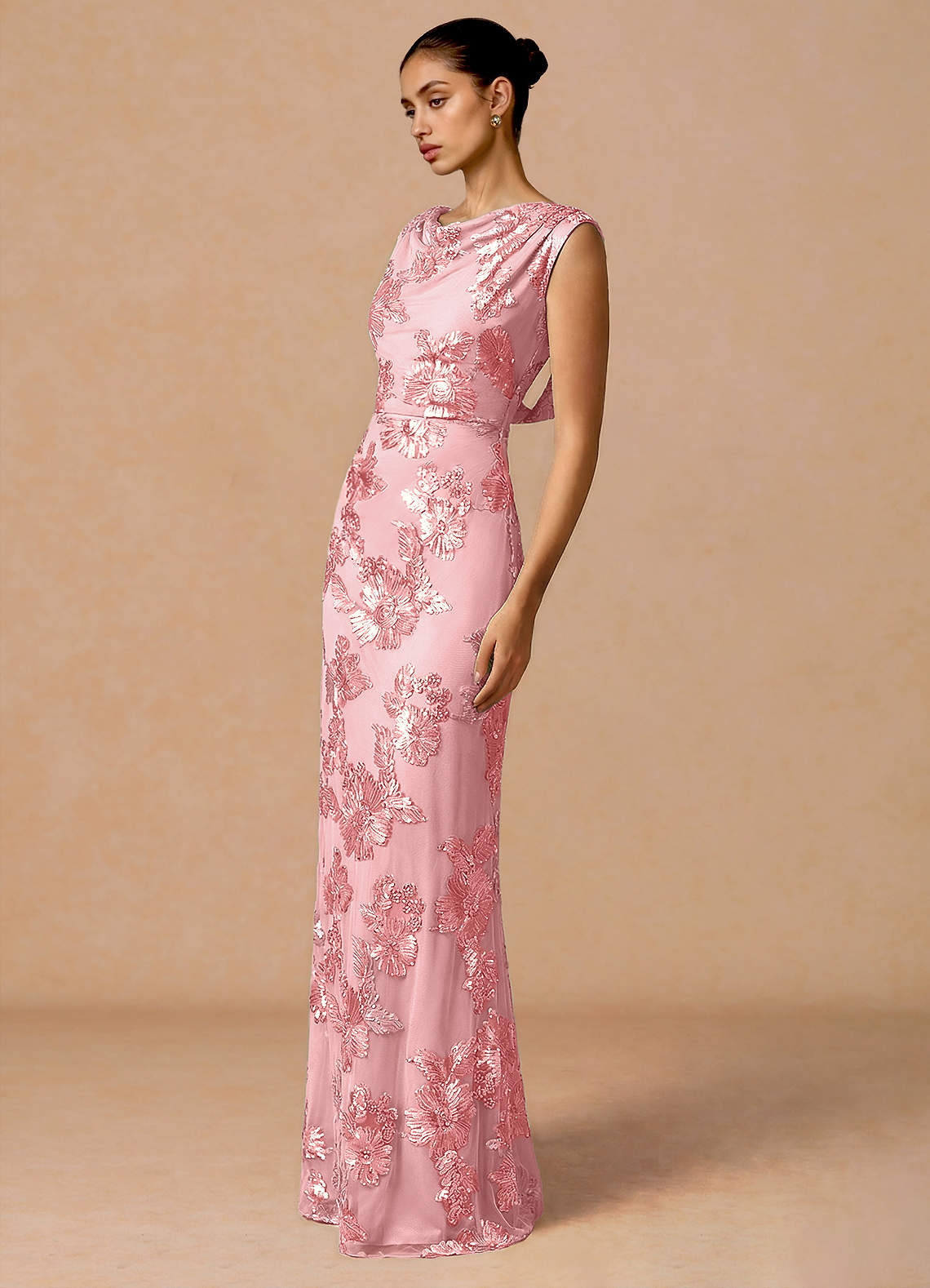 Elowis Column Open-Back Floral Mesh Evening Dress in Forest Green