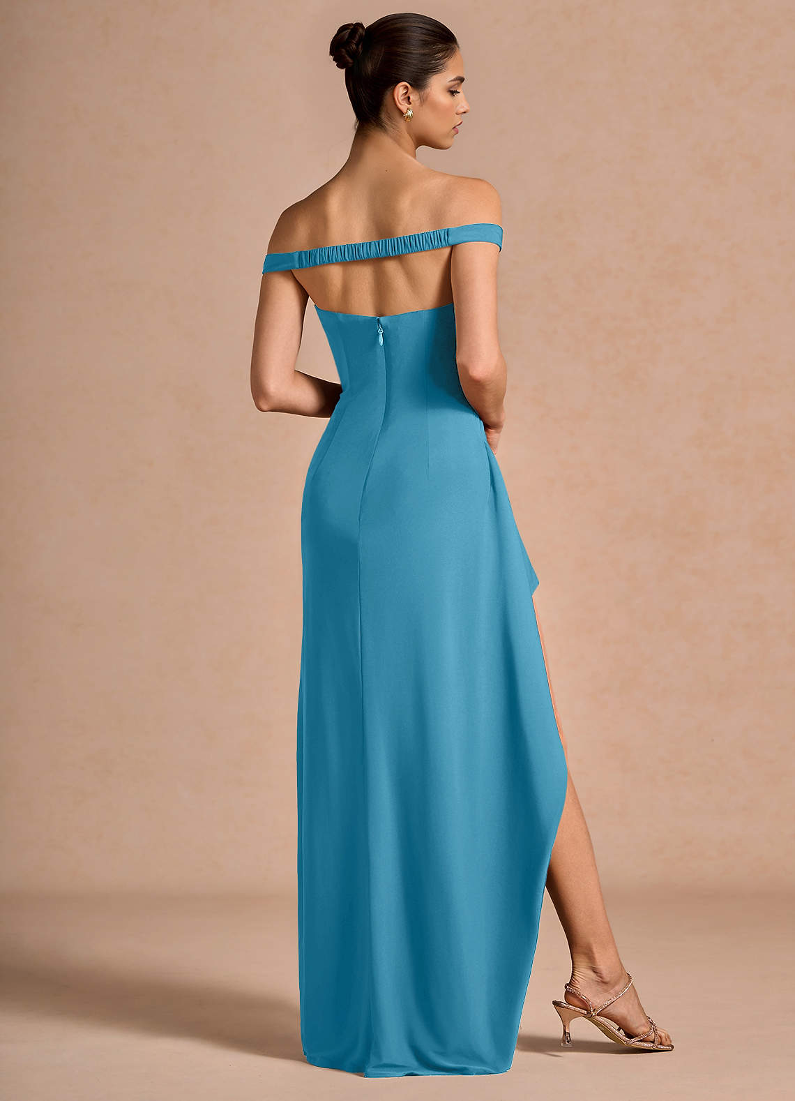 Jasira Sheath V-Neck Stretch Knit Evening Dress in Peacock