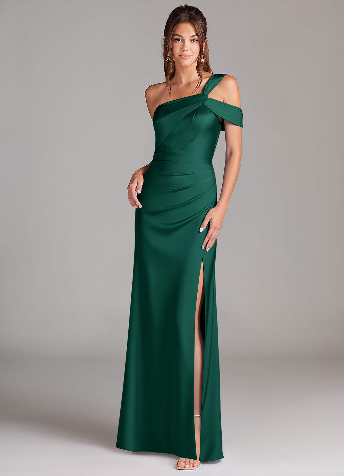 Wynter Sheath One-Shoulder Stretch Satin Bridesmaid Dress in Emerald