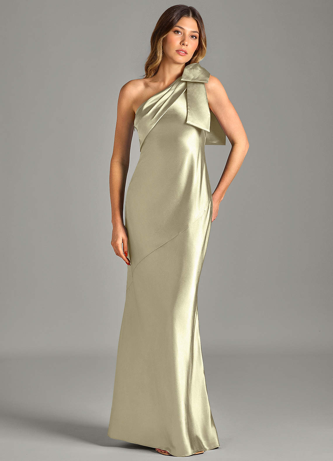 Yuanna Mermaid One-Shoulder Metallic Satin Bridesmaid Dress in Moss Green
