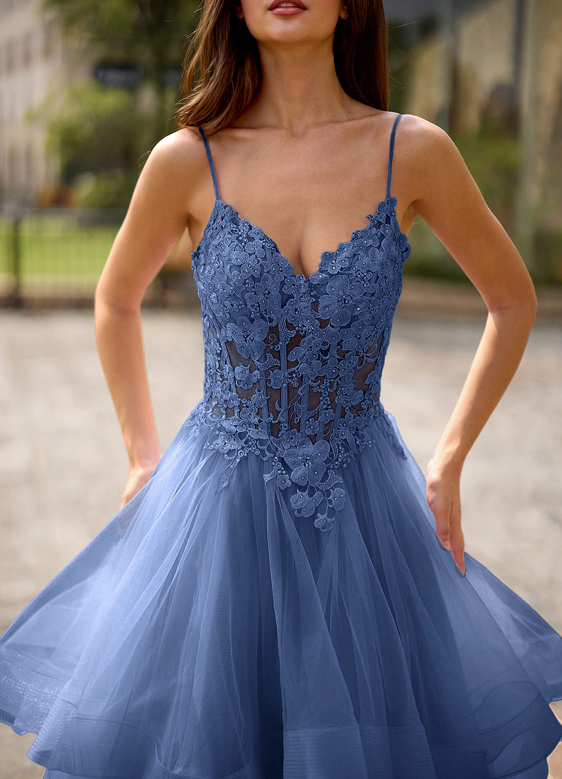 Spitze Ball Gown Sweetheart Lace Tulle Evening Dress in Steel Blue