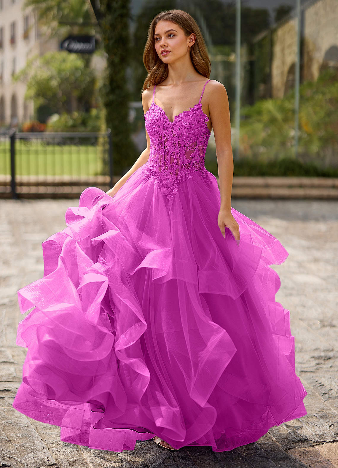 Spitze Ball Gown Sweetheart Lace Tulle Evening Dress in candy pink