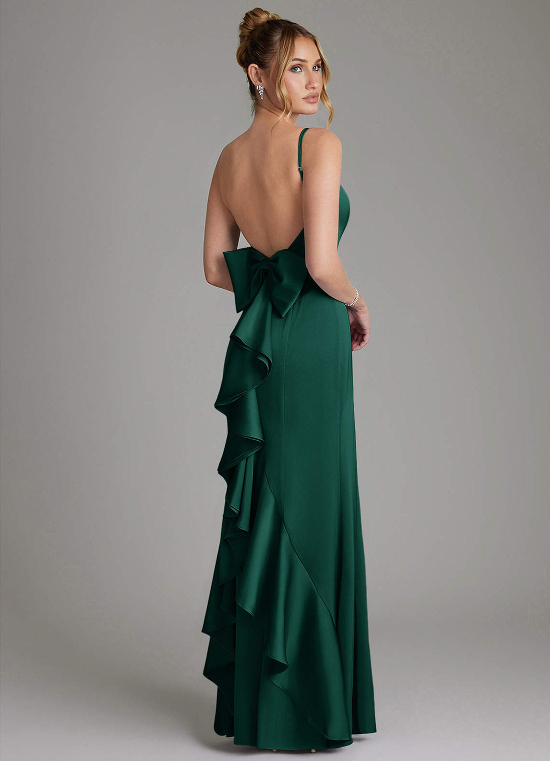 Zherra Mermaid Scoop-Neck Stretch Satin Bridesmaid Dress in Emerald