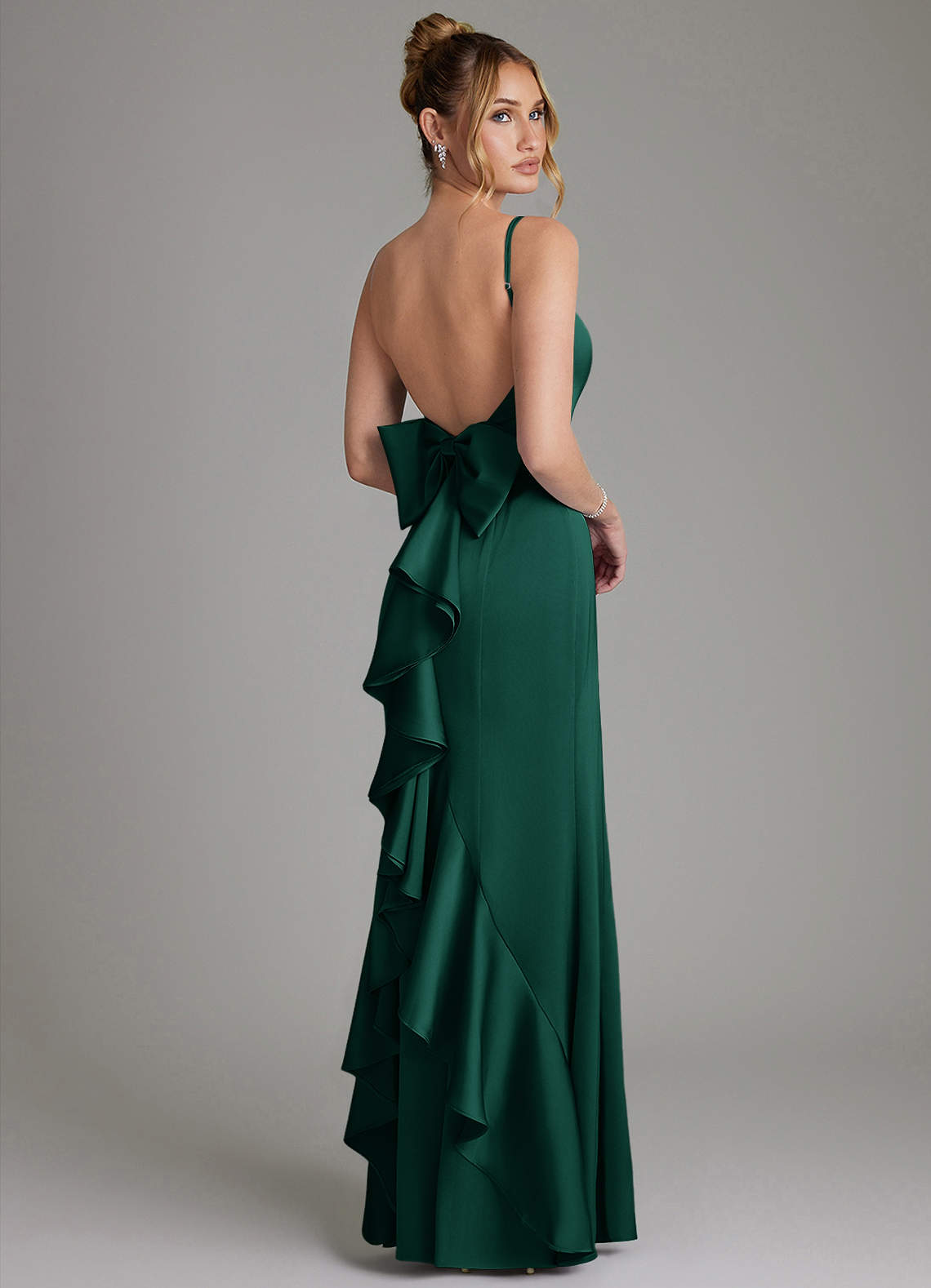 Zherra Mermaid Scoop-Neck Stretch Satin Bridesmaid Dress in Emerald