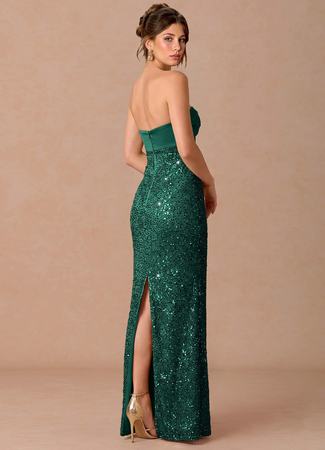 Serelle A-Line Sweetheart Sequin Satin Evening Dress in Emerald