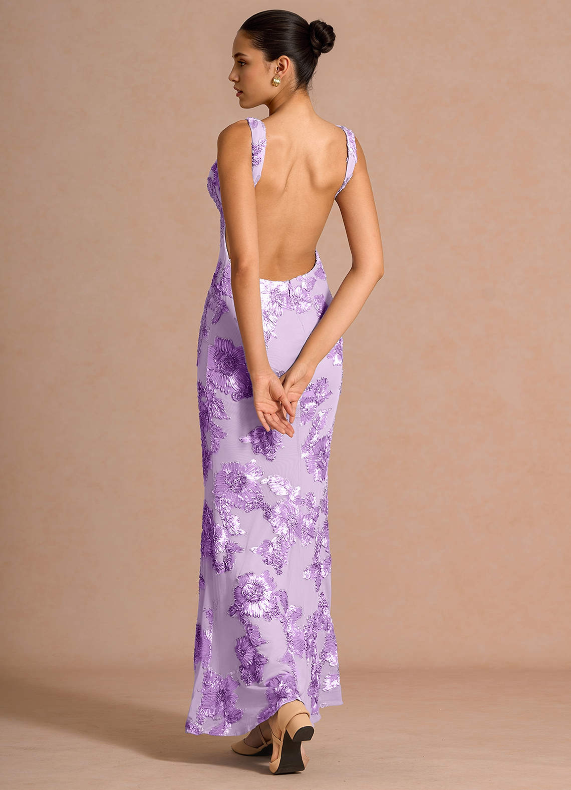Ivellea Mermaid V-Neck Mesh Evening Dress in Frosted Lilac