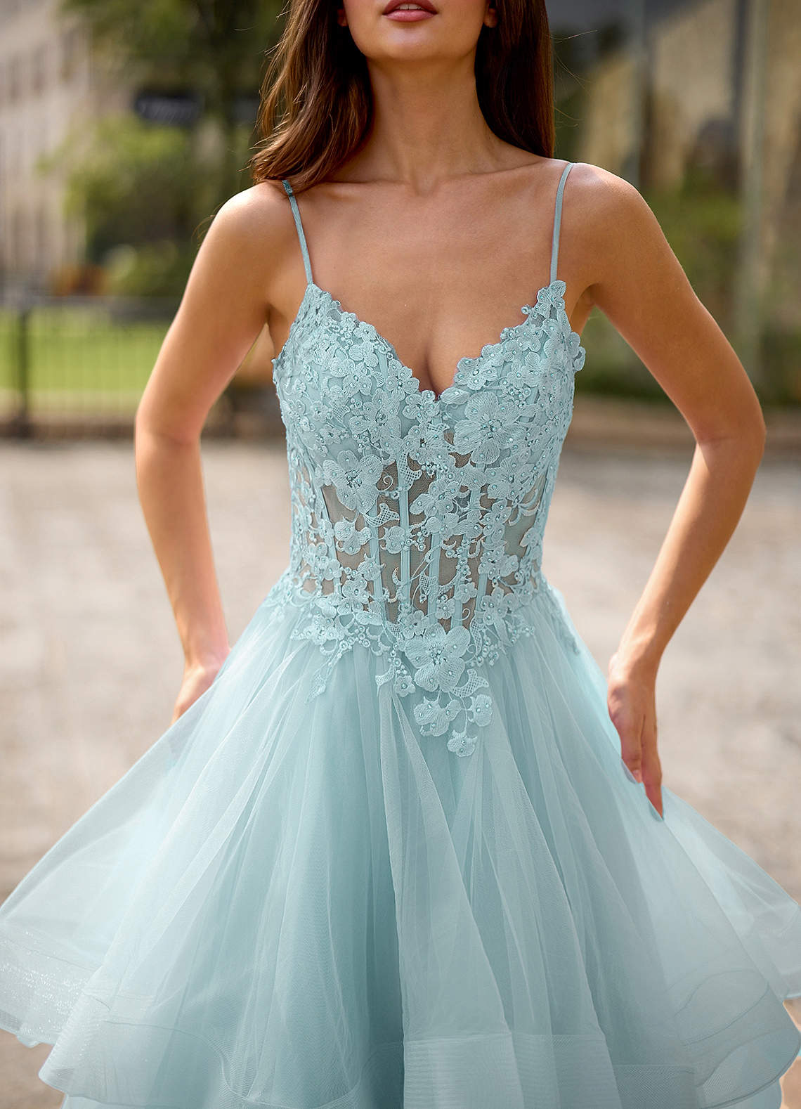 Spitze Ball Gown Sweetheart Lace Tulle Evening Dress in Blue