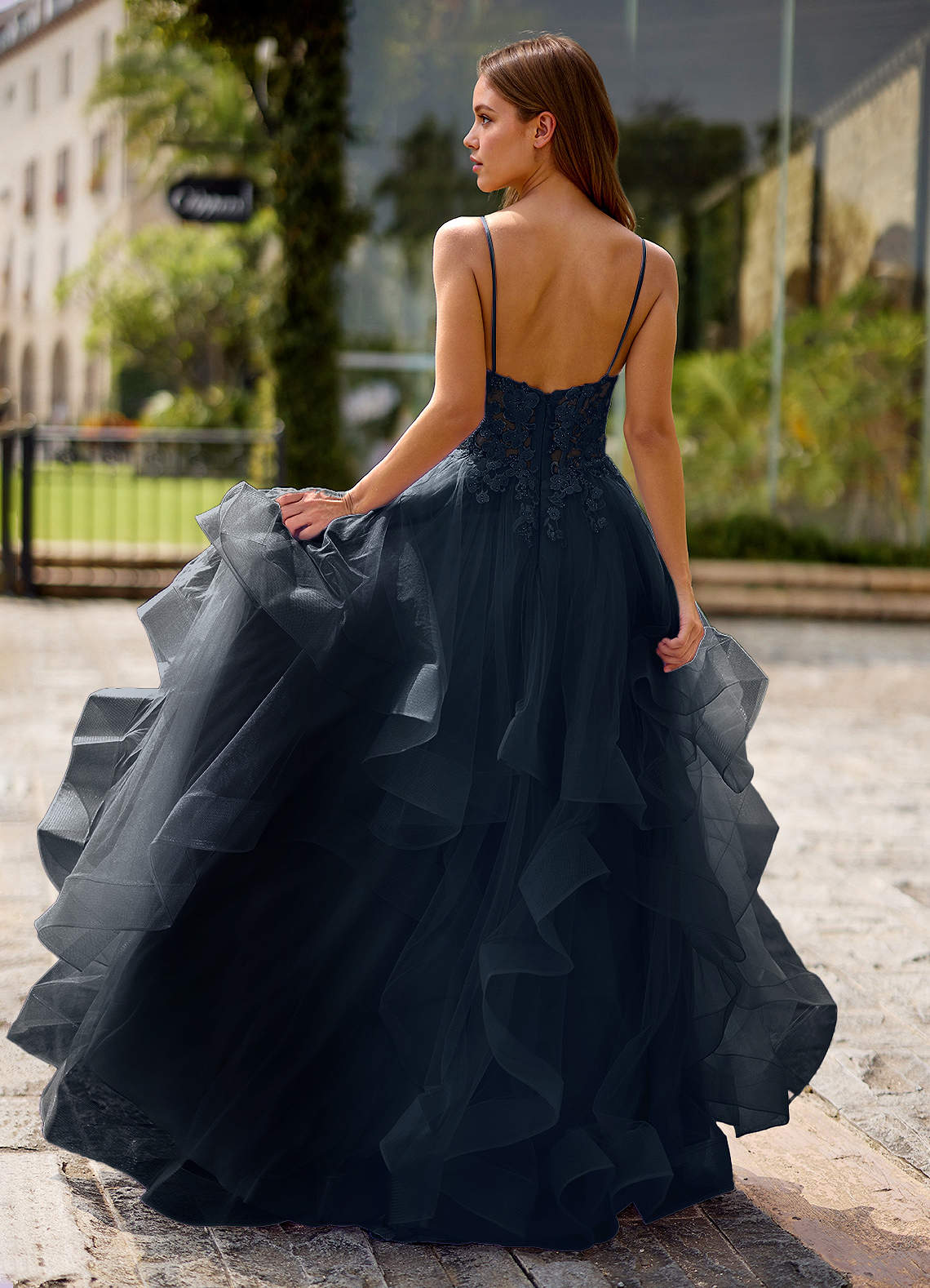 Spitze Ball Gown Sweetheart Lace Tulle Evening Dress in Navy