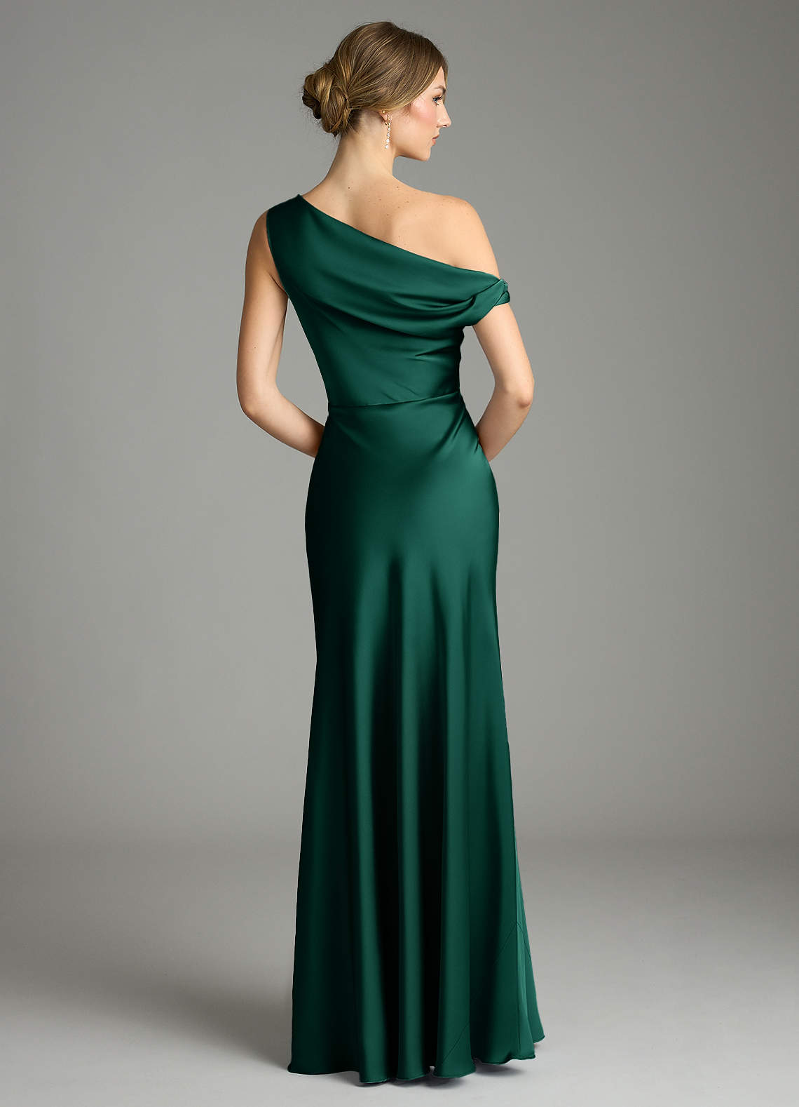 Emerson Mermaid One-Shoulder Stretch Satin Bridesmaid Dress in Emerald
