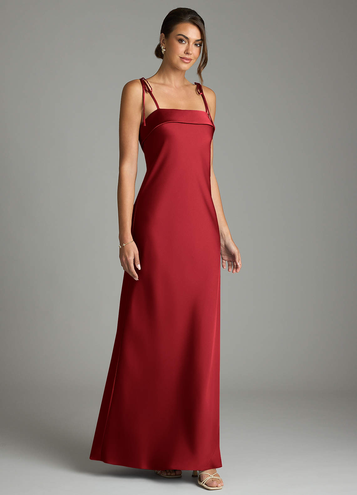 Ellia Sheath Straight-Neck Stretch Satin Bridesmaid Dress in Scarlet
