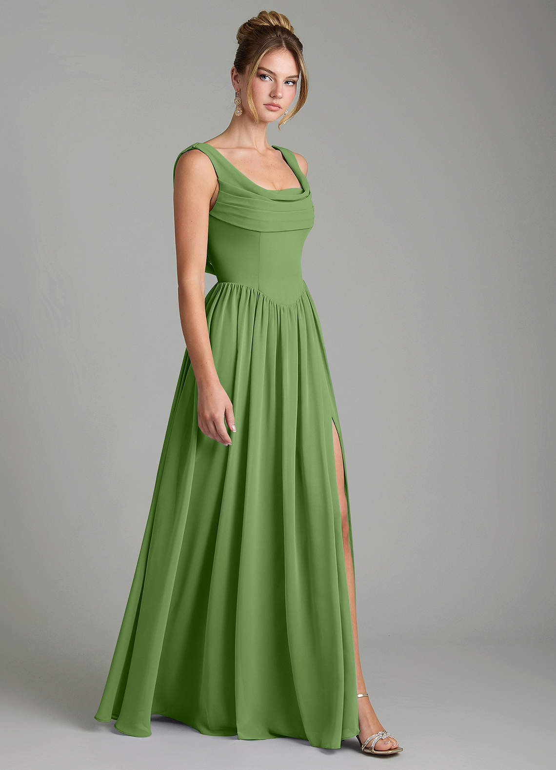Novi A-Line Square-Neck Chiffon Bridesmaid Dress in Basil