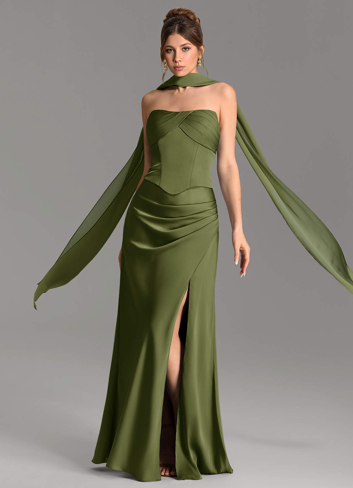 Nicki Sheath Scoop-Neck Stretch Satin Bridesmaid Dress in Olive