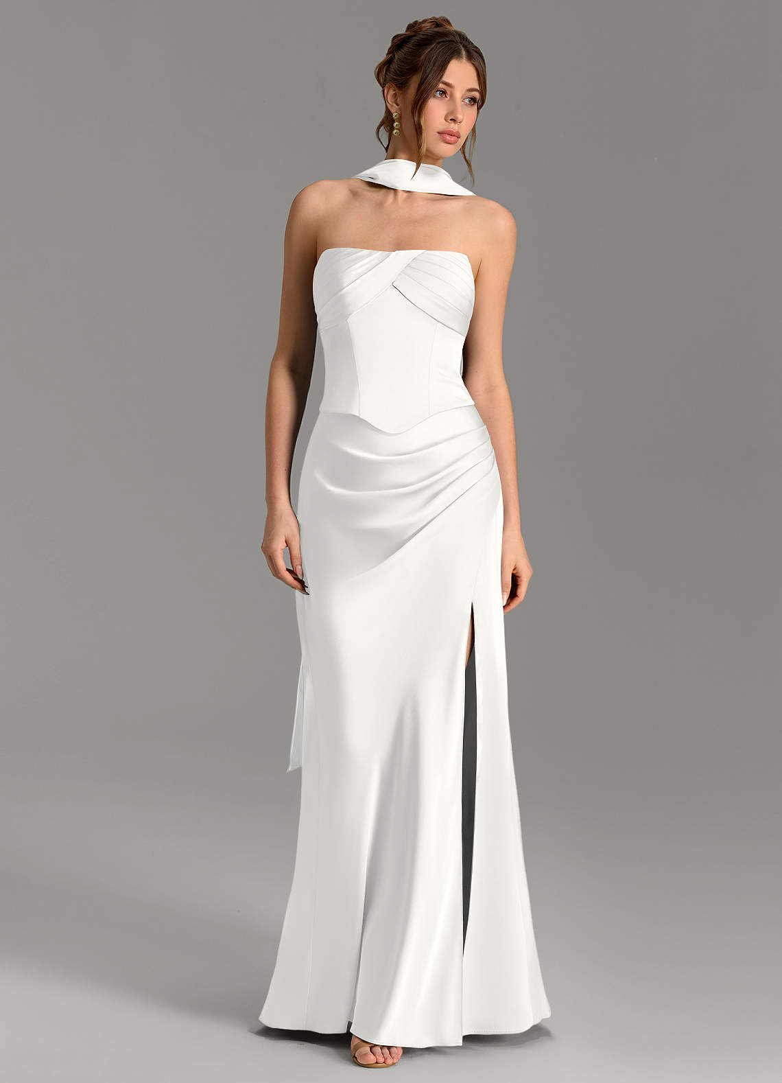 Nicki Sheath Scoop-Neck Stretch Satin Bridesmaid Dress in white