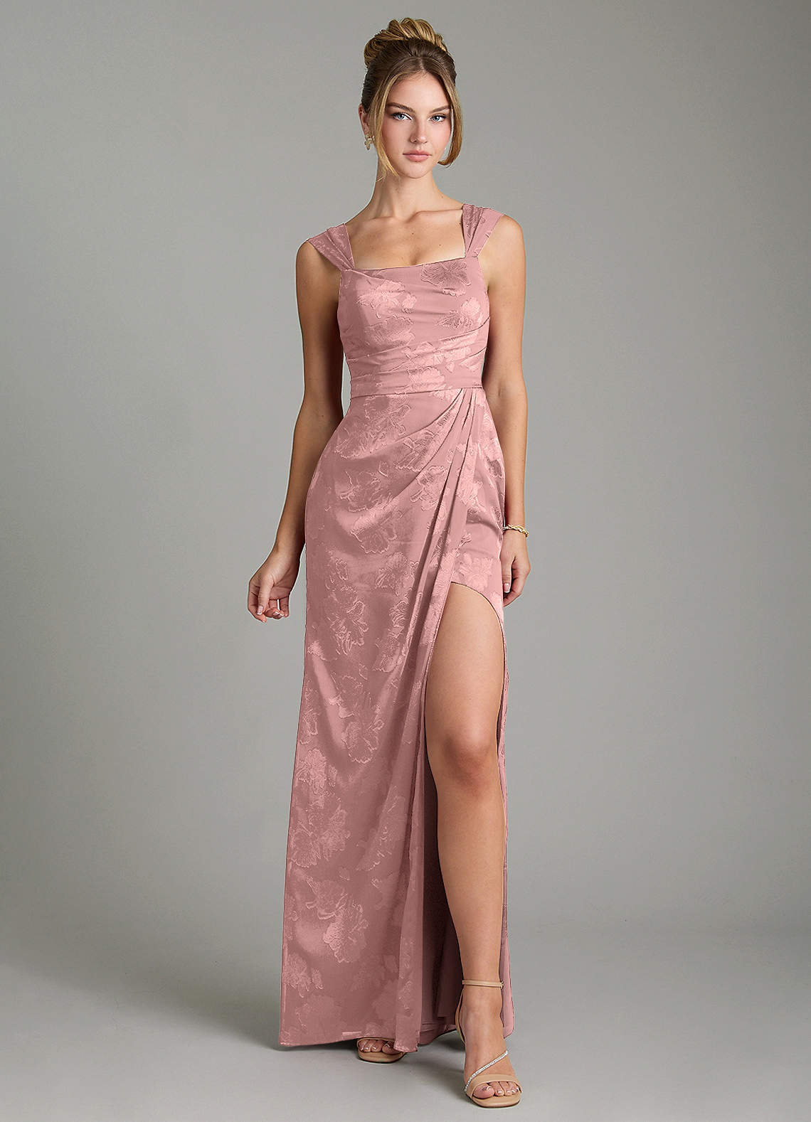 Kaelis Mermaid Scoop-Neck Jacquard Bridesmaid Dress in dusty rose