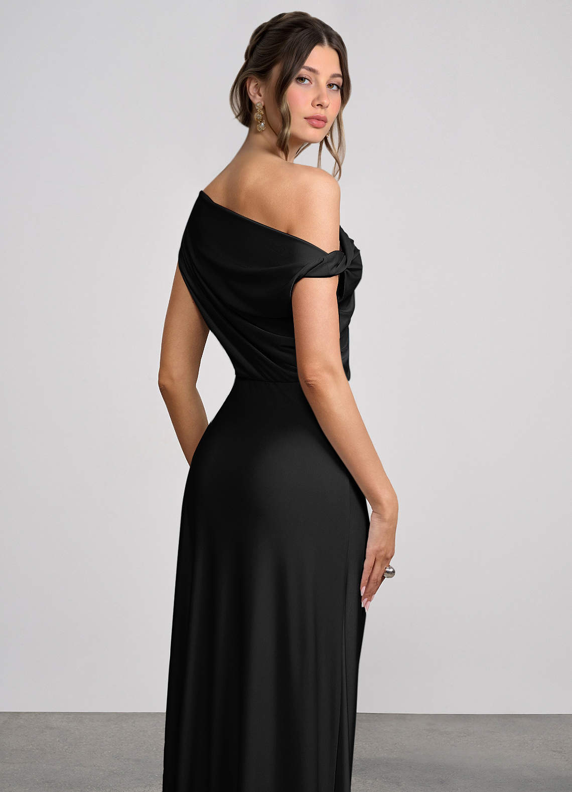 Elowen Mermaid One-Shoulder Glossy Knit Evening Dress in black
