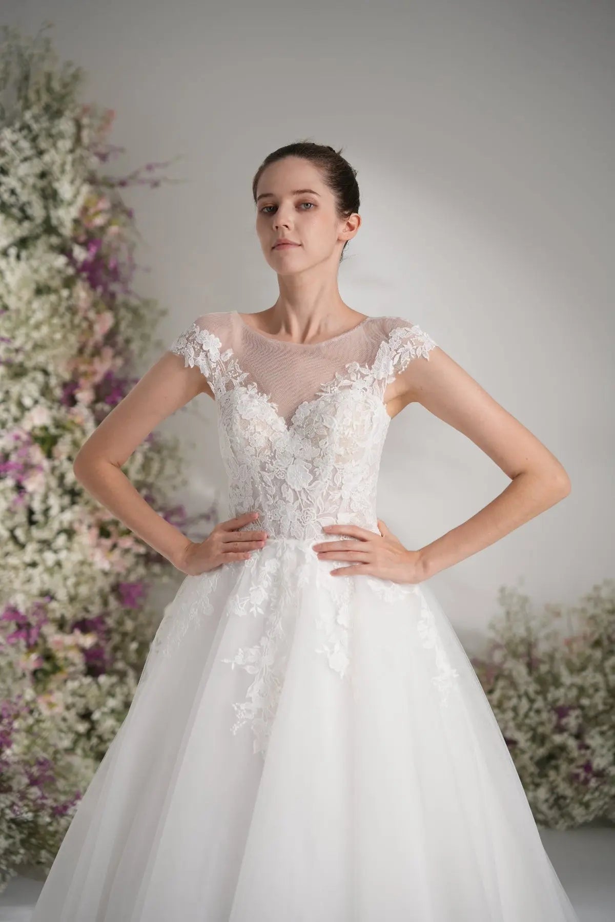 A-line Lllusion Neck Full Lace Luxury Mesh Wedding Dress With Court Train zhexudai
