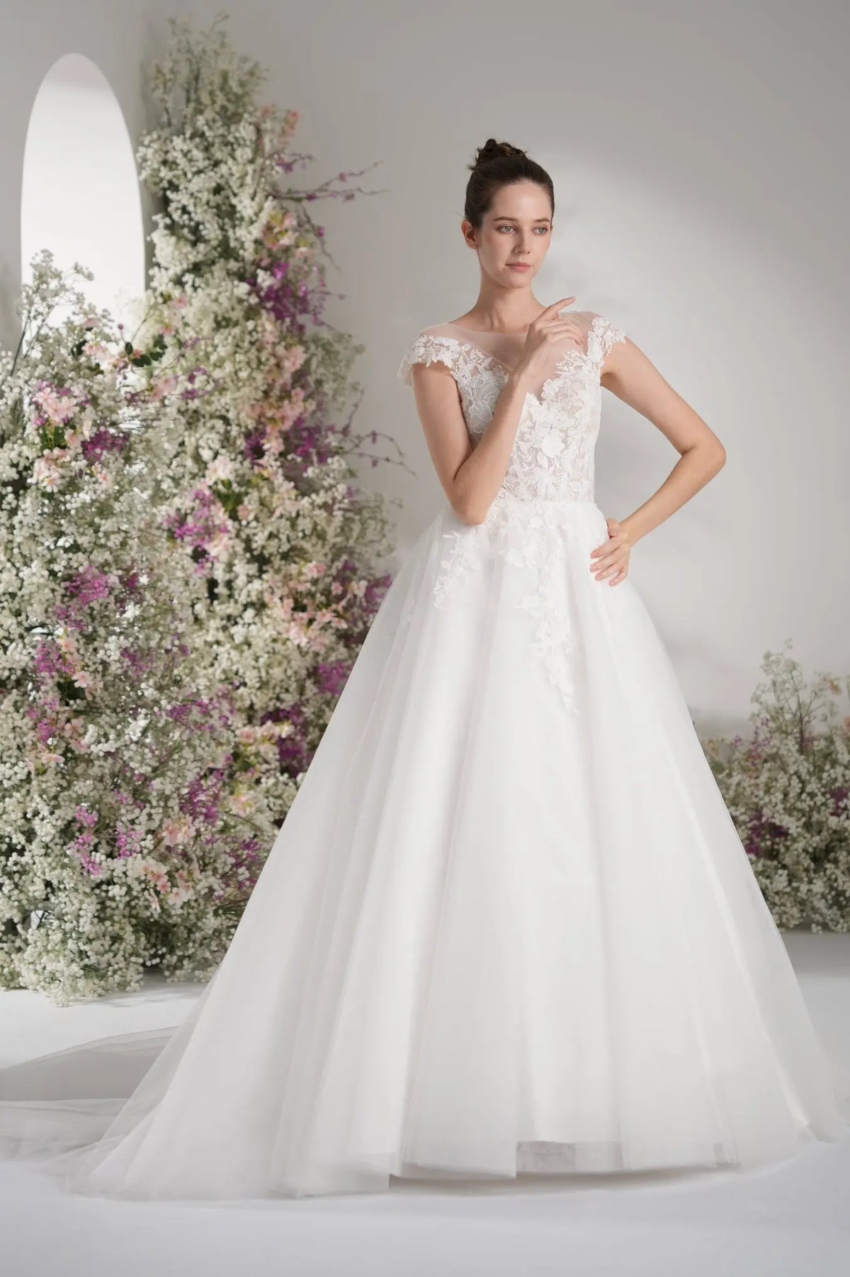 A-line Lllusion Neck Full Lace Luxury Mesh Wedding Dress With Court Train zhexudai