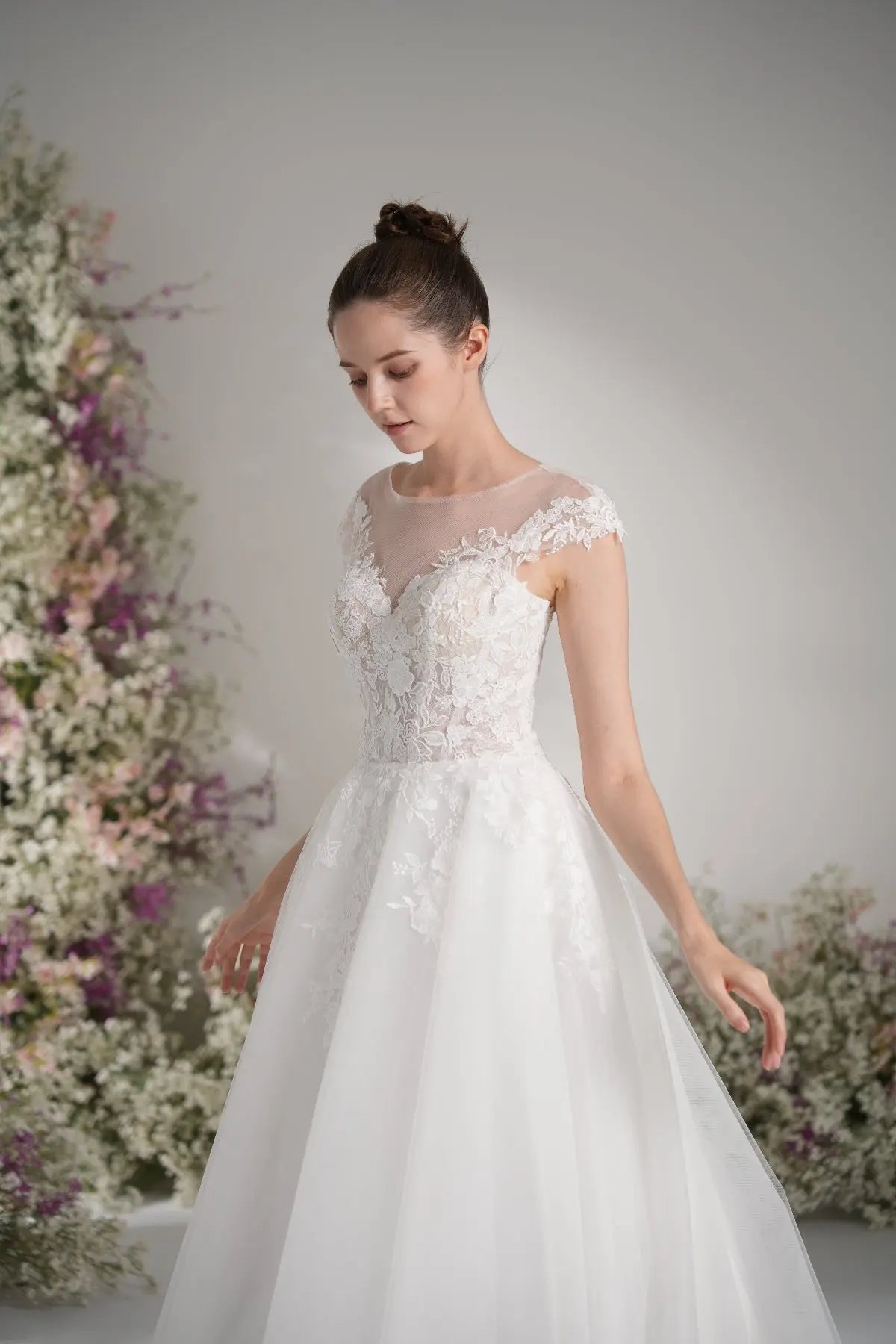 A-line Lllusion Neck Full Lace Luxury Mesh Wedding Dress With Court Train zhexudai