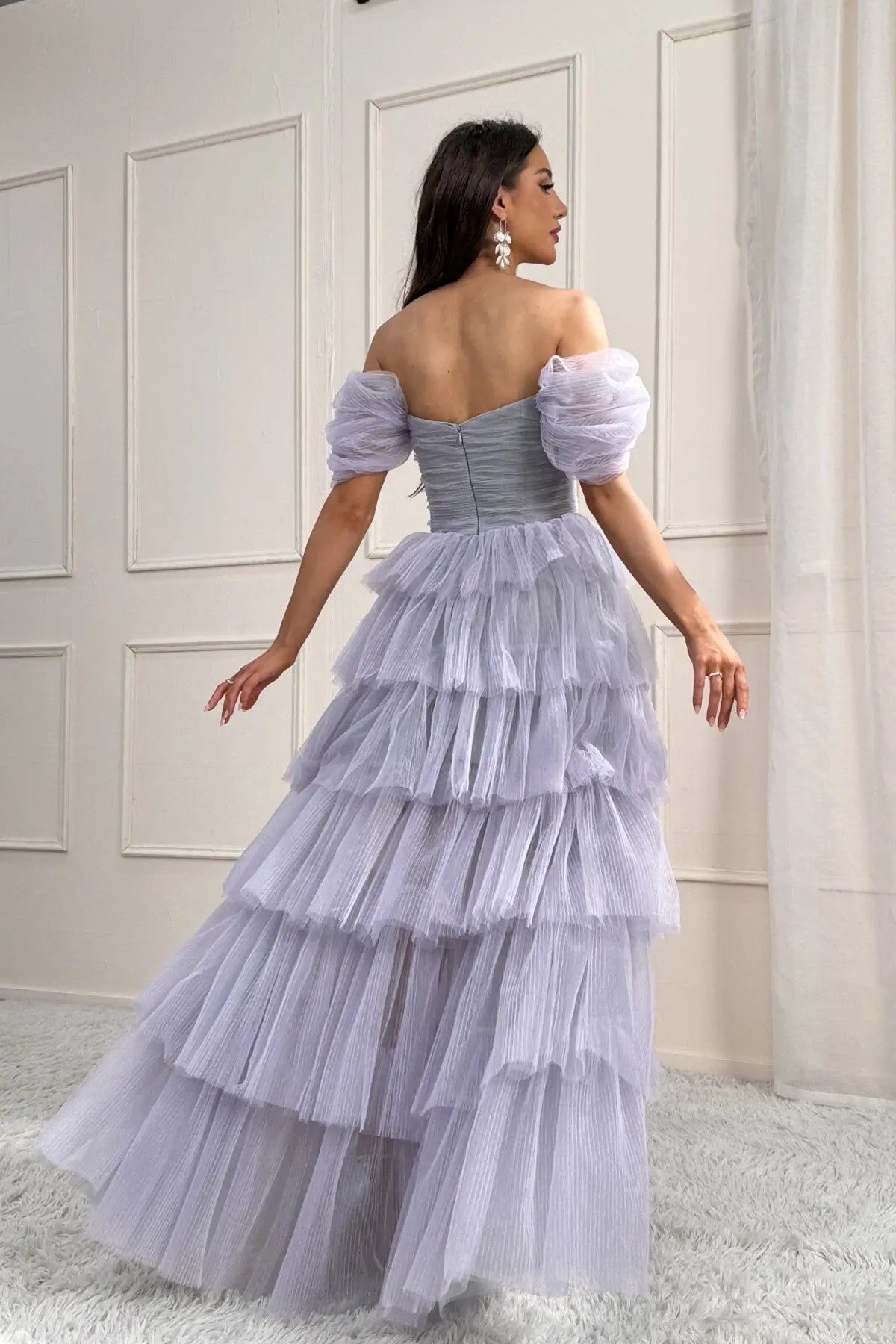 Avelisse A-Line Off-the-Shoulder Tulle Prom Dress in Silver
