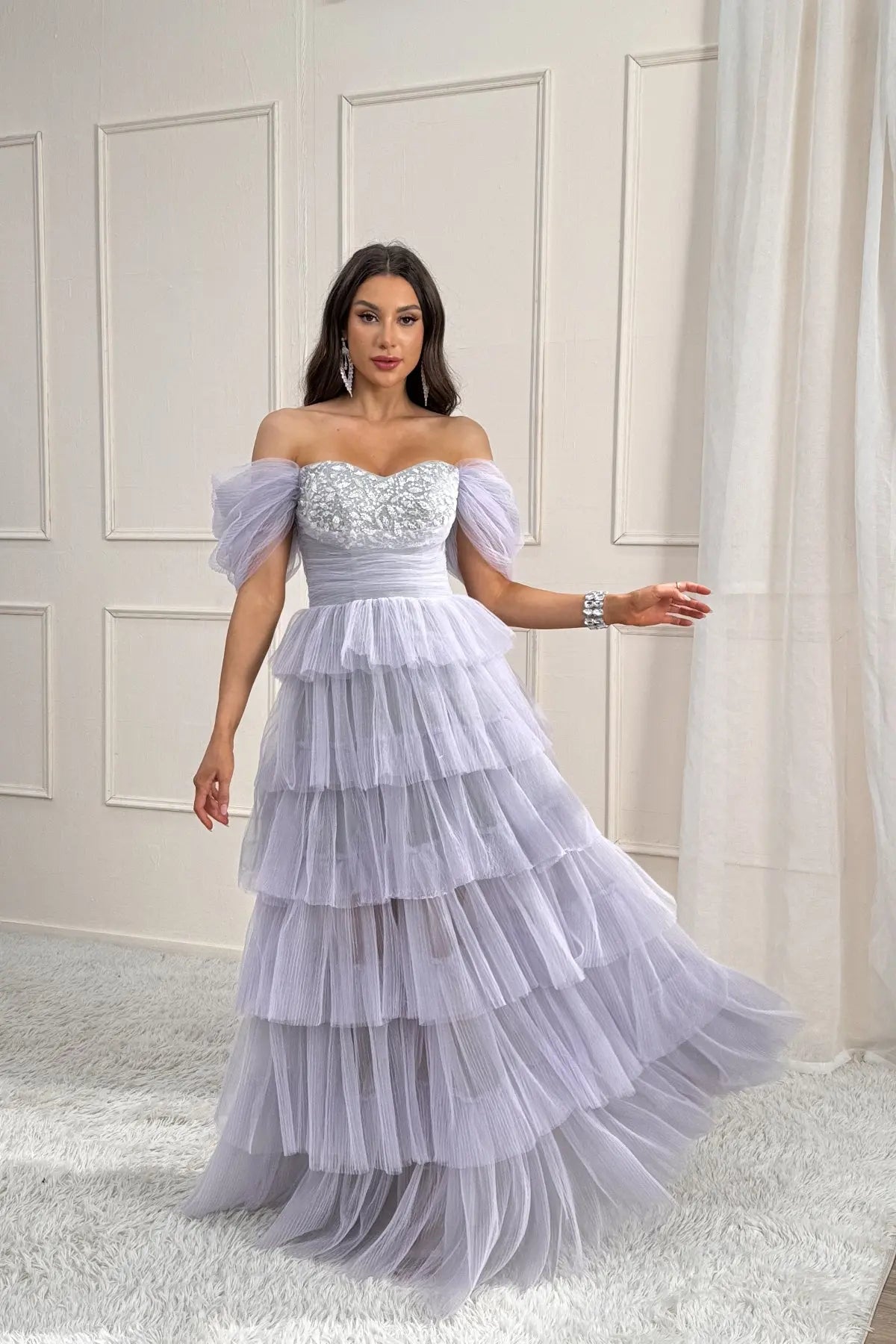 Avelisse A-Line Off-the-Shoulder Tulle Prom Dress in Silver