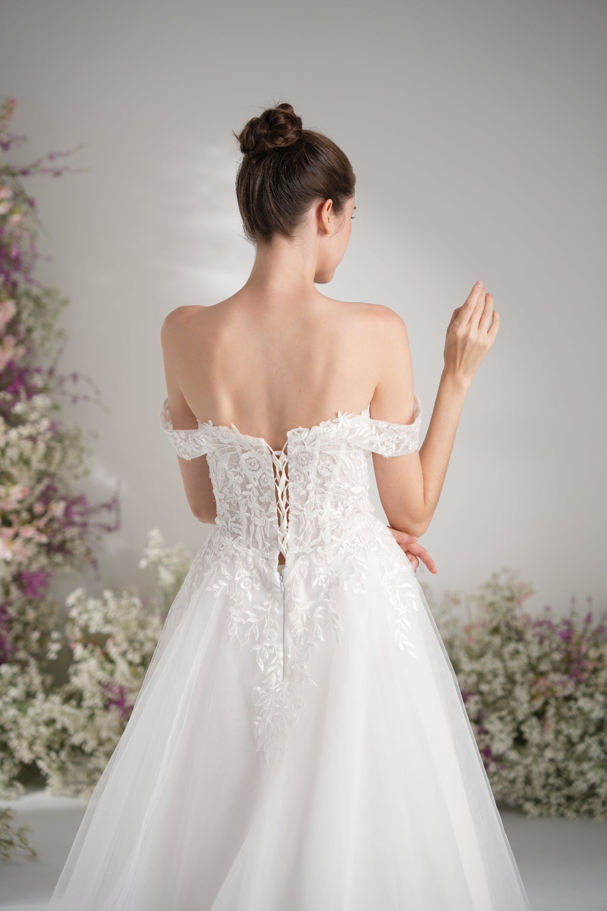 A-line Off-The-Shoulder Sweetheart Full Lace Tulle Wedding Dress With Court Train zhexudai