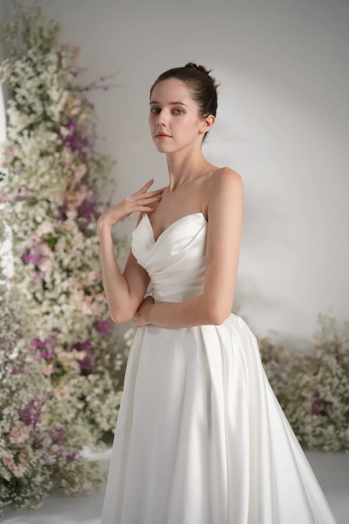 A-line Sweetheart Ruche Lace Modest Wedding Dress With Court Train zhexudai