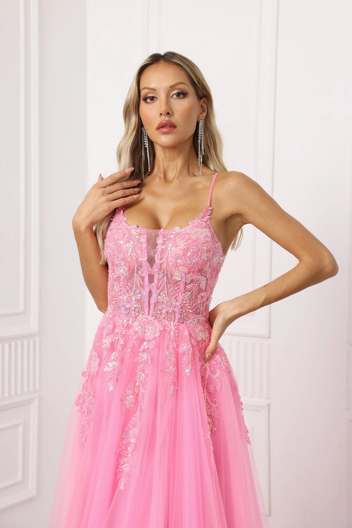 Calyra A-Line Spaghetti-Strap Tulle Prom Dress zhexudai