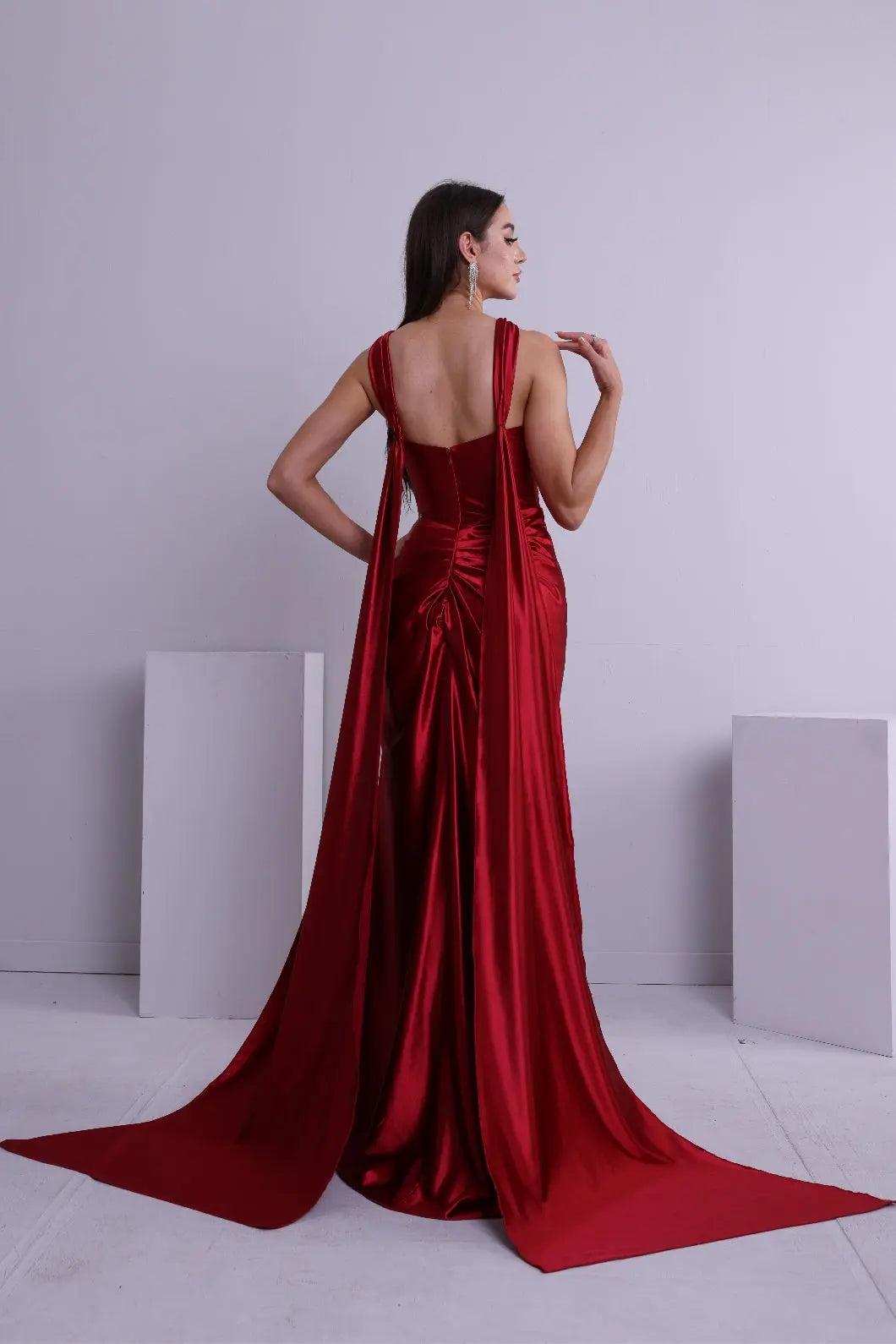 Maristelle Mermaid Halter Satin Prom Dress in Wine Red
