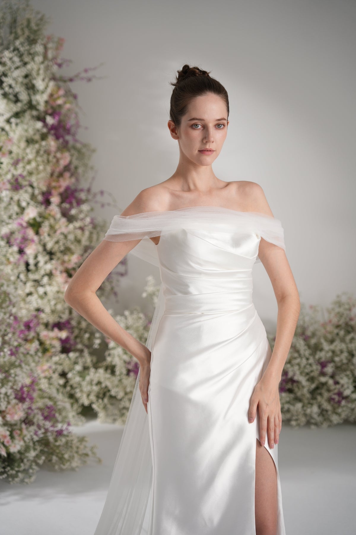Trumpet/Mermaid Off-The-Shoulder Cape Ruffled Tulle Satin Wedding Dress With Court Train zhexudai
