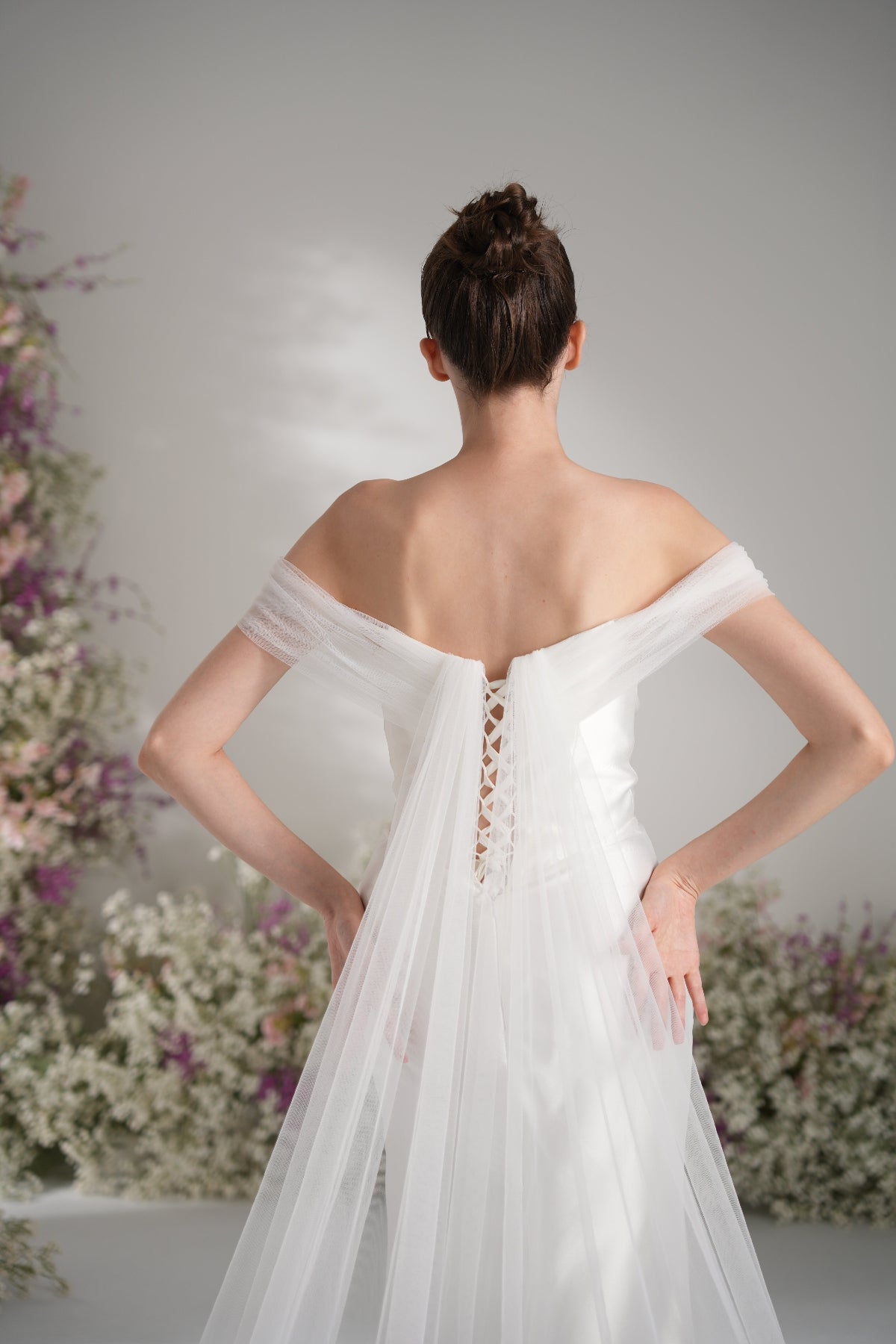 Trumpet/Mermaid Off-The-Shoulder Cape Ruffled Tulle Satin Wedding Dress With Court Train zhexudai