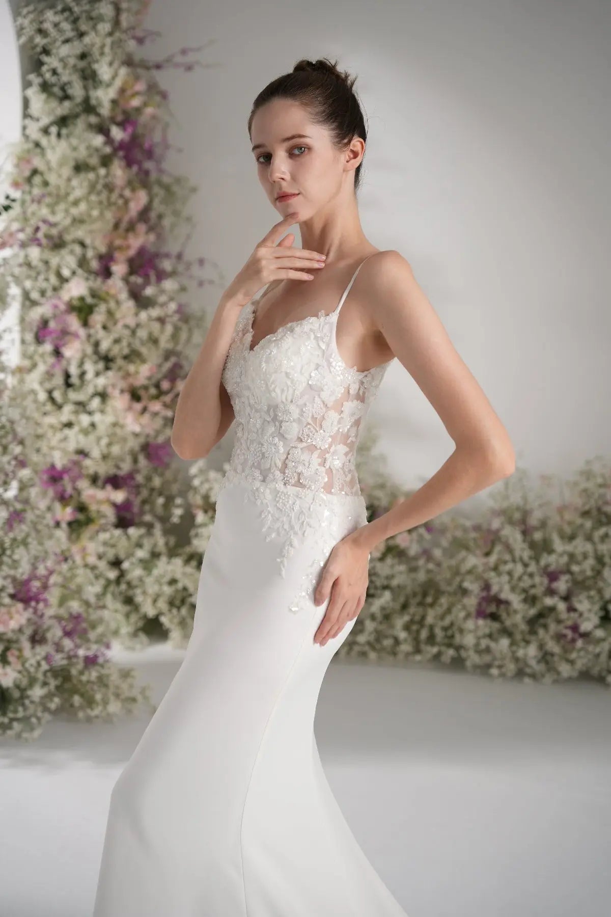 Trumpet/Mermaid Spaghetti Strap Sleeveless Beading Lace Stretch Satin Sexy Wedding Dress  With Court Train zhexudai