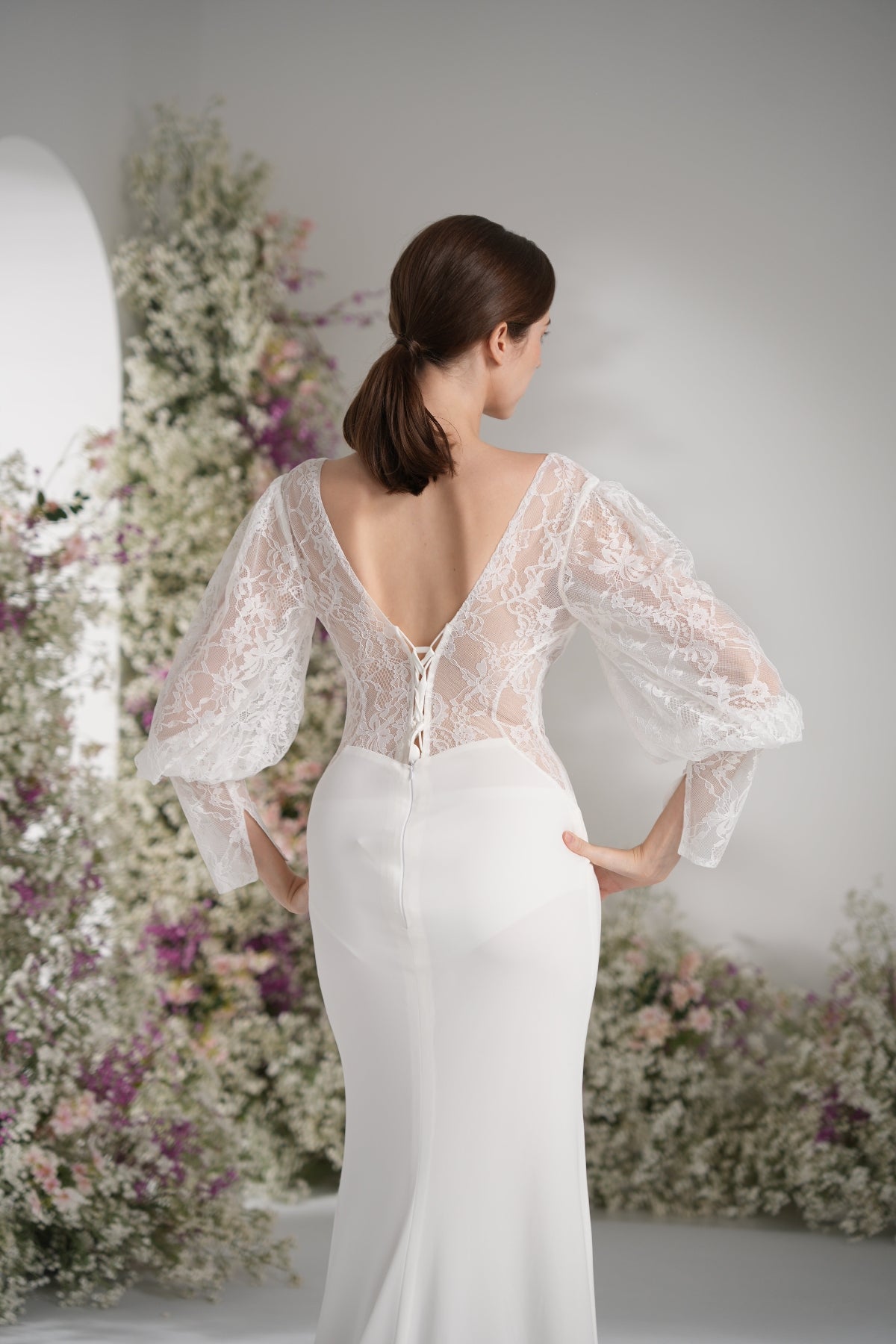 Trumpet/Mermaid Queen neckline Long Sleeve Lace Modest Wedding Dress With Court Train zhexudai