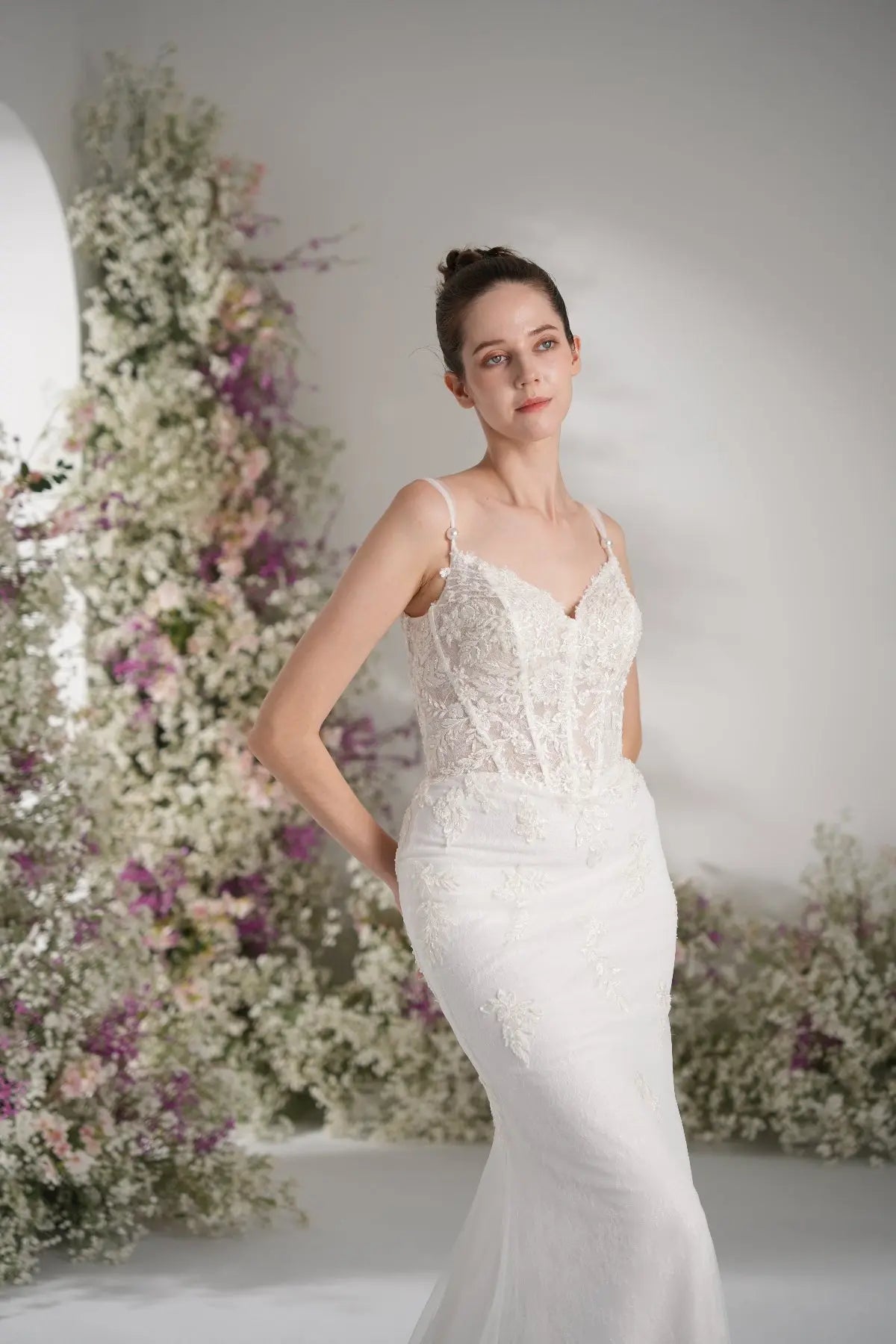 Trumpet/Mermaid Sweetheart Sleeveless Lace Applique Sexy Wedding Dress With Court Train zhexudai